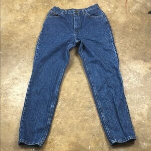 Lee Riders Vintage Classic Blue Denim “Mom” Jeans
Size: 10m (26)